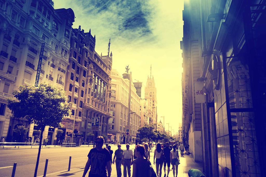 Smartrental Madrid Gran Via Apartments Luaran gambar